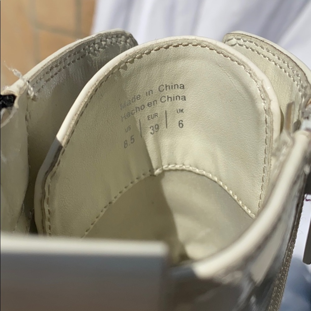 White Platforms - Picture 6 of 6